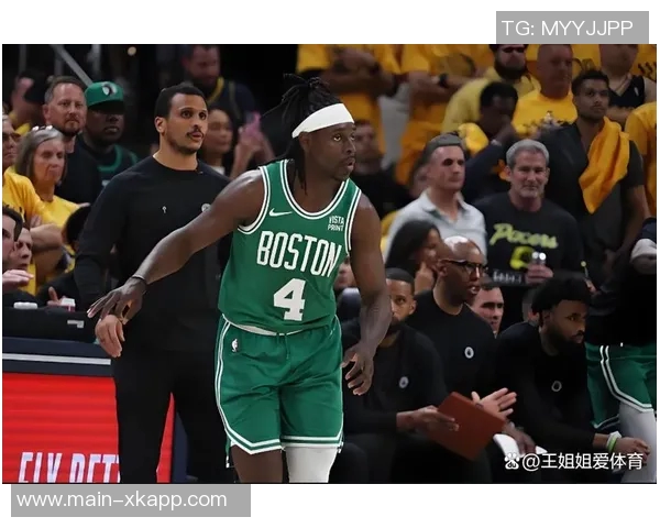 比卢普斯透露季前赛策略霍勒迪首战下半场缺席或调整先发阵容