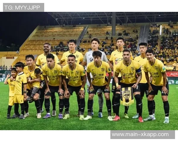 广州豹半场领先南京城市尼康助攻罗萨破门展现强大实力