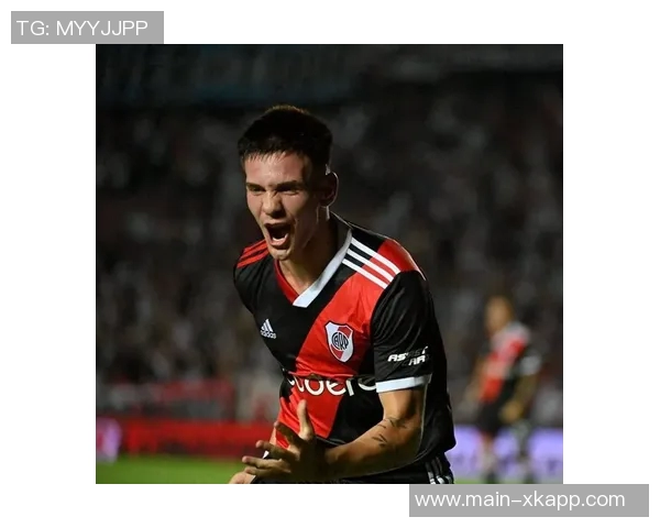 迪马利亚赞马斯坦托诺天赋超群并对其出色表现表示欣喜