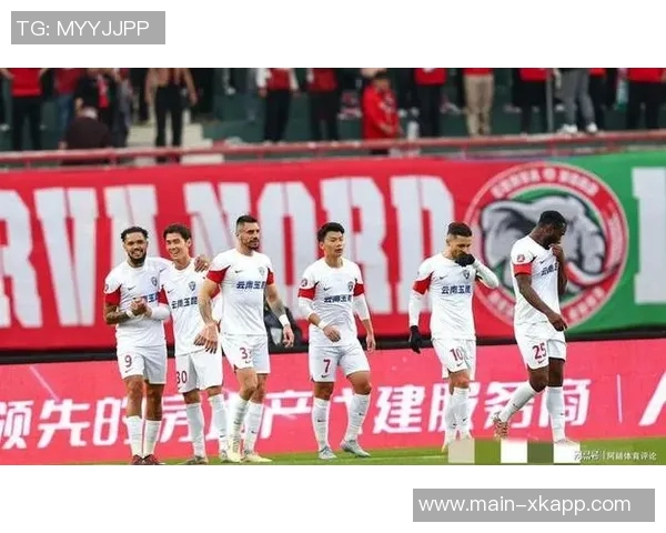 云南玉昆主帅谈河南队阵容调整祝福他们在足协杯决赛中取得佳绩