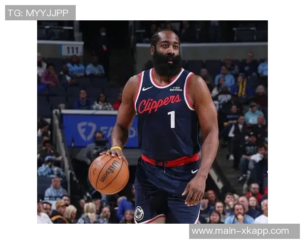 快船其他球员三分球表现惨淡仅命中一球莱昂纳德哈登科林斯缺阵影响显著