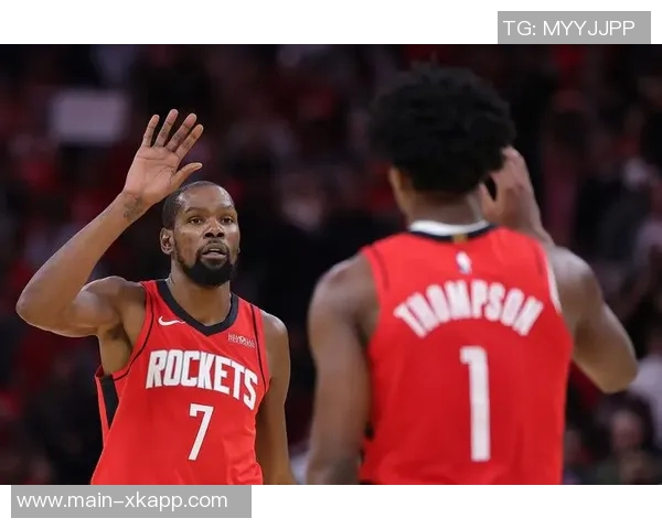 马刺三分球命中率惨淡近两战仅得17球球队状态堪忧